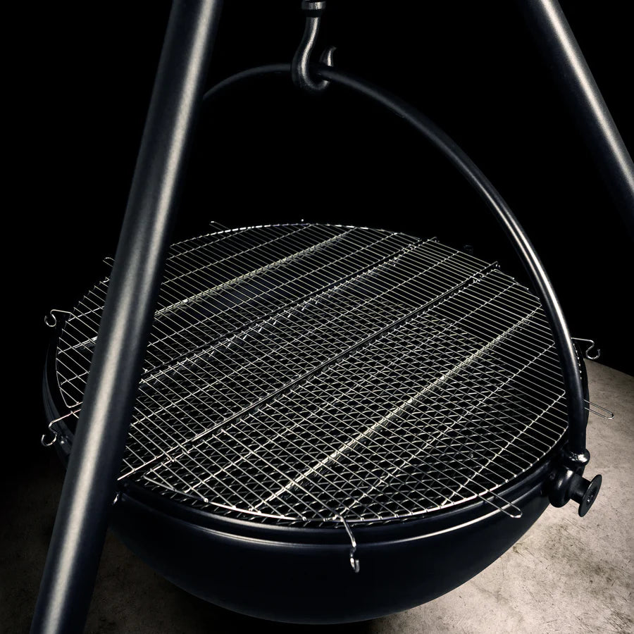 Cowboy Cauldron Fire Pit - The Ranch Boss 42"
