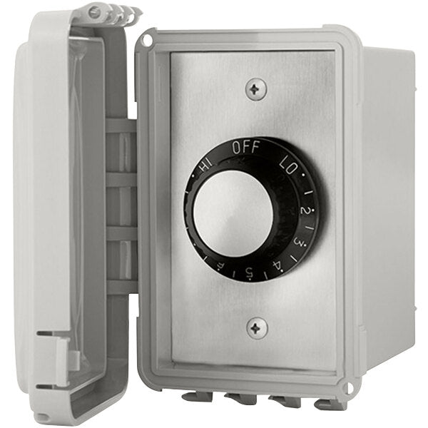 Electric Heater Switch Single - ON/OFF 120V Surface Mount c/w Weatherproof Gang Box and Cover