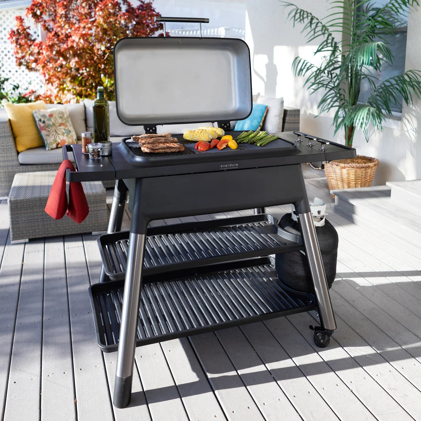 Everdure FURNACE™ 3-Burner Gas Grill