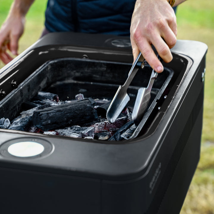 Everdure FUSION 29-Inch Charcoal Grill