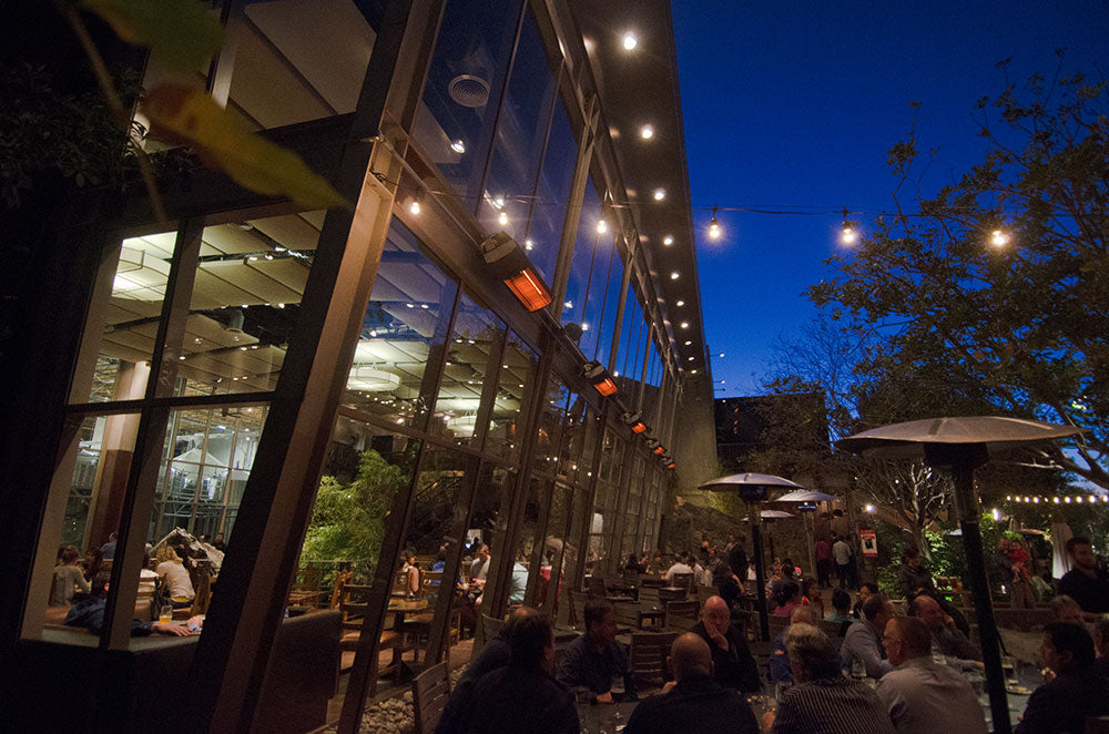 supremeSchwank 2352  Marine Grade S/S with Black Finish | 50/35,000 Btuh NG